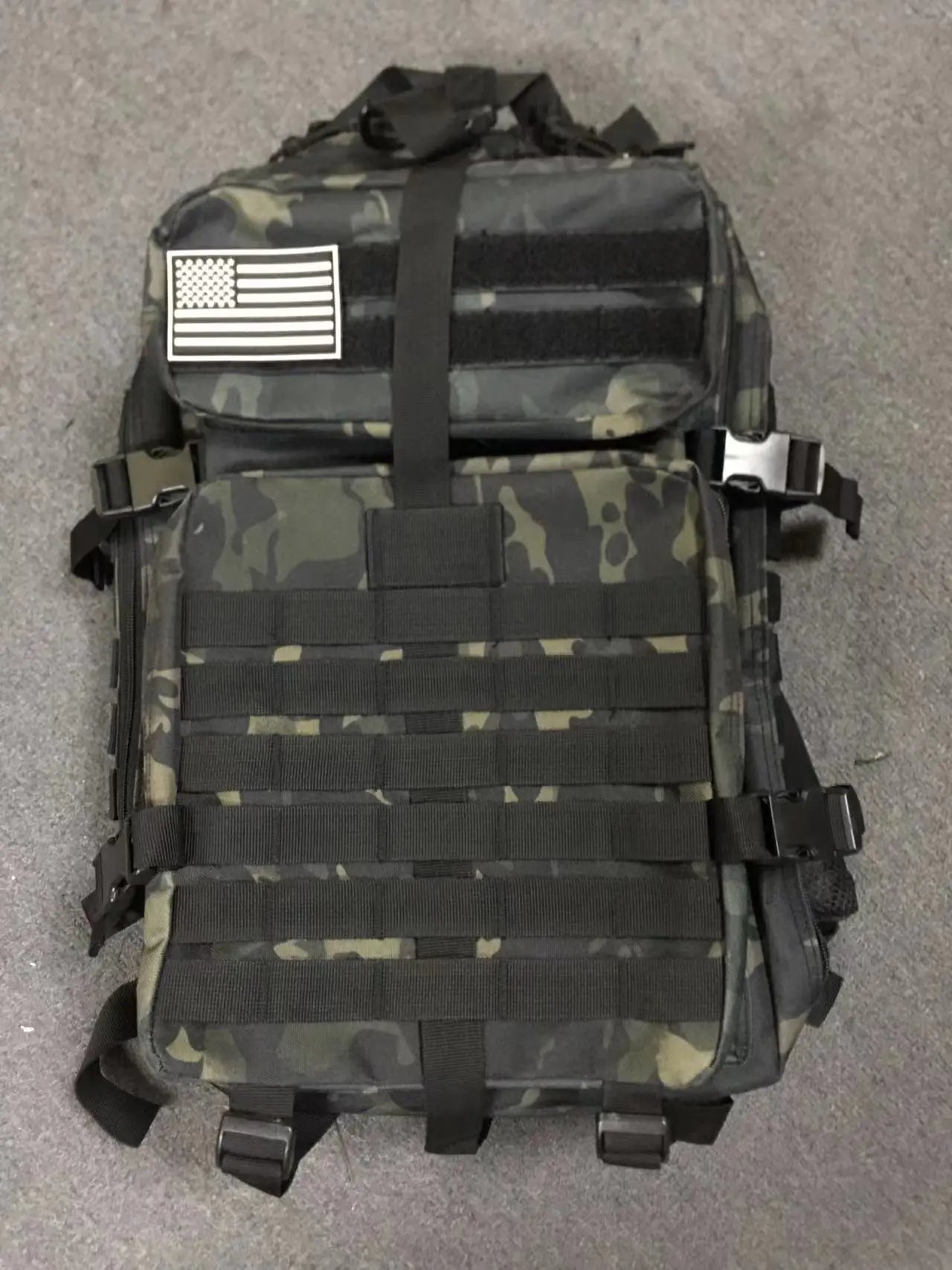 Outdoor Waterproof Tactical Backpack for Hiking/Camping