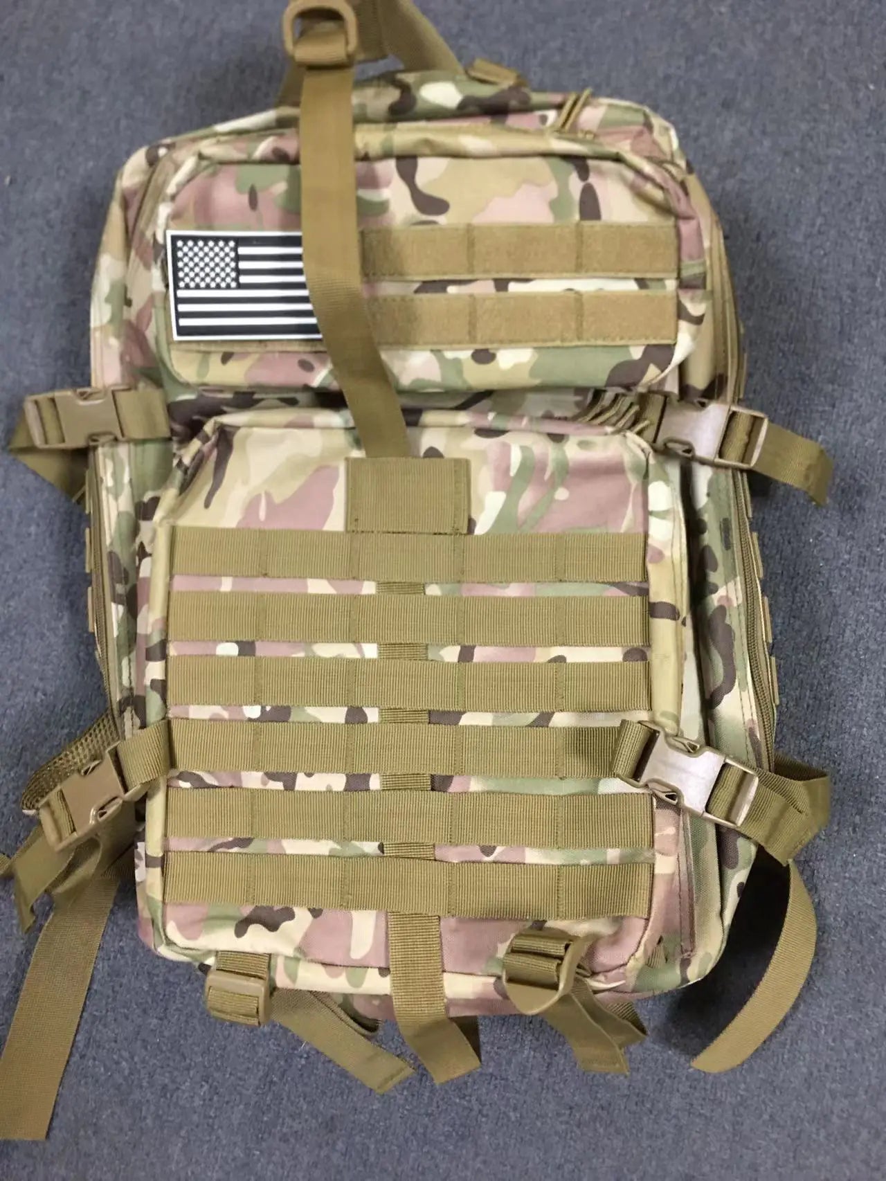 Outdoor Waterproof Tactical Backpack for Hiking/Camping